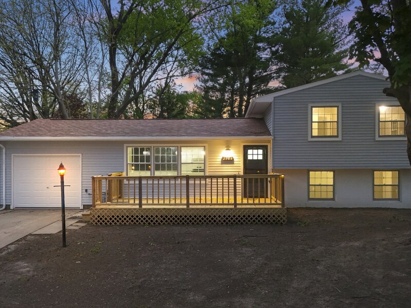 2303 Brookhaven Drive Champaign IL 61821