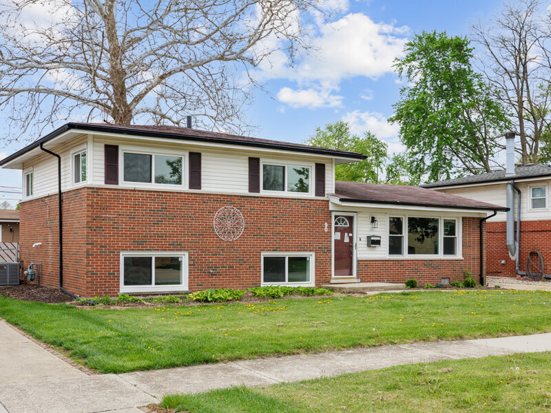 90 Peyton Drive Chicago Heights IL 60411