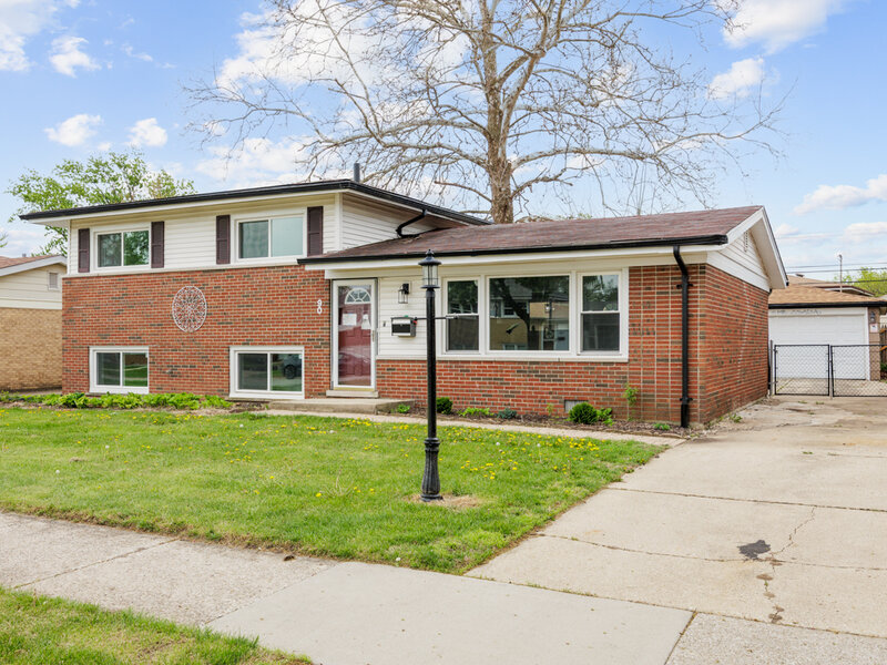 90 Peyton Drive Chicago Heights IL 60411