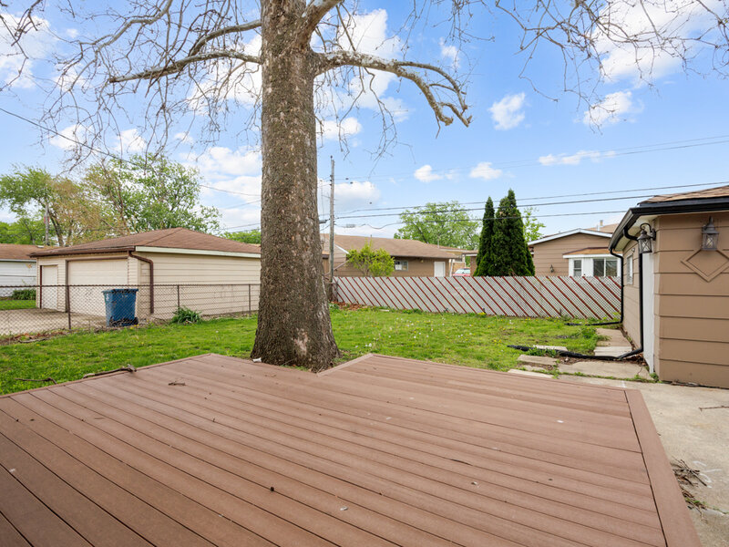 90 Peyton Drive Chicago Heights IL 60411