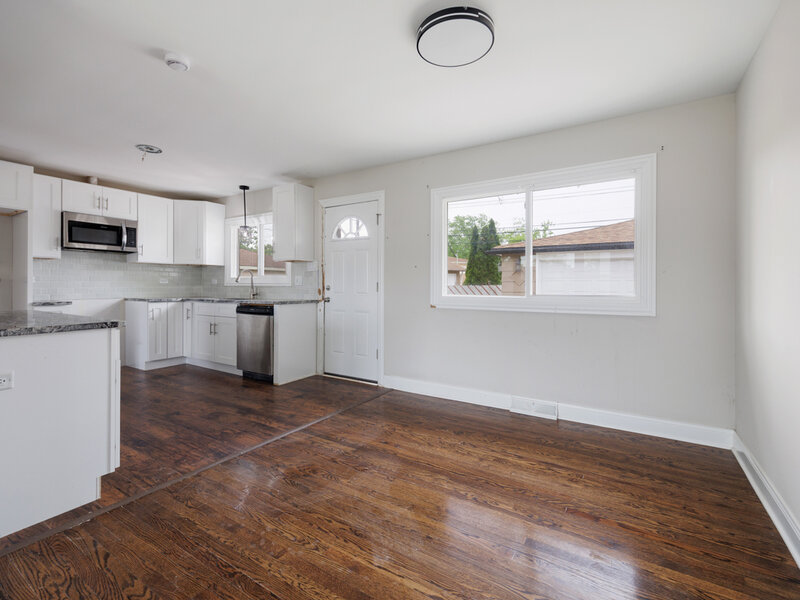 90 Peyton Drive Chicago Heights IL 60411