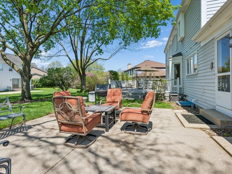 3930 N Proctor Circle Arlington Heights IL 60004