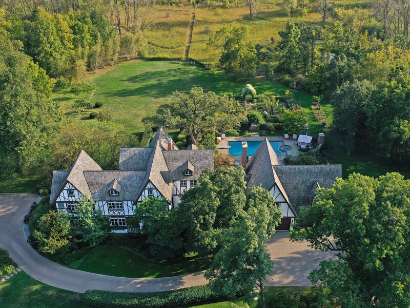 499 W Old Mill Road Lake Forest IL 60045