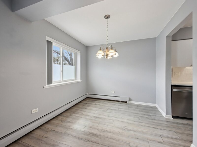 2515 E Olive Street Arlington Heights IL 60004