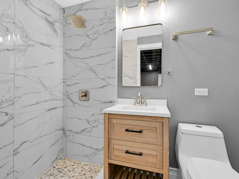 28 Leverenz Road Naperville IL 60564