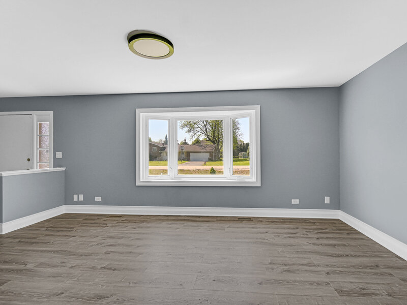 28 Leverenz Road Naperville IL 60564
