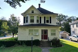 Photo of 533 S 4th Street Watseka IL 60970