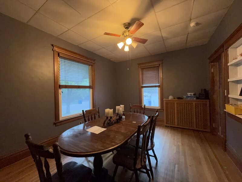 533 S 4th Street Watseka IL 60970