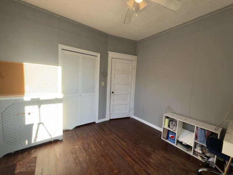 533 S 4th Street Watseka IL 60970