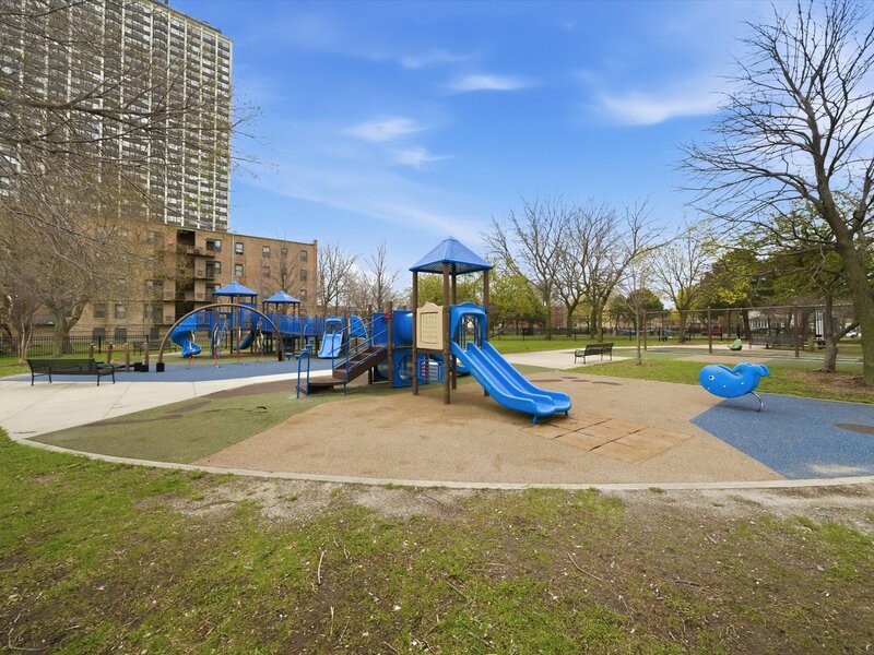7363 S South Shore Drive Chicago IL 60649