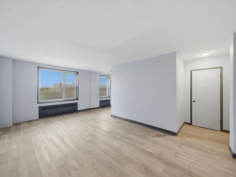 7363 S South Shore Drive Chicago IL 60649