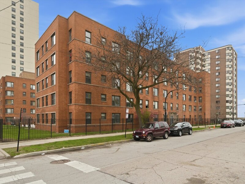 7363 S South Shore Drive Chicago IL 60649