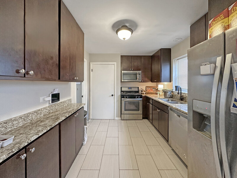 14522 S Marquette Avenue Burnham IL 60633