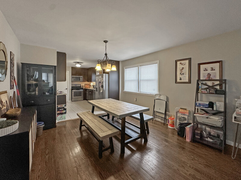 14522 S Marquette Avenue Burnham IL 60633