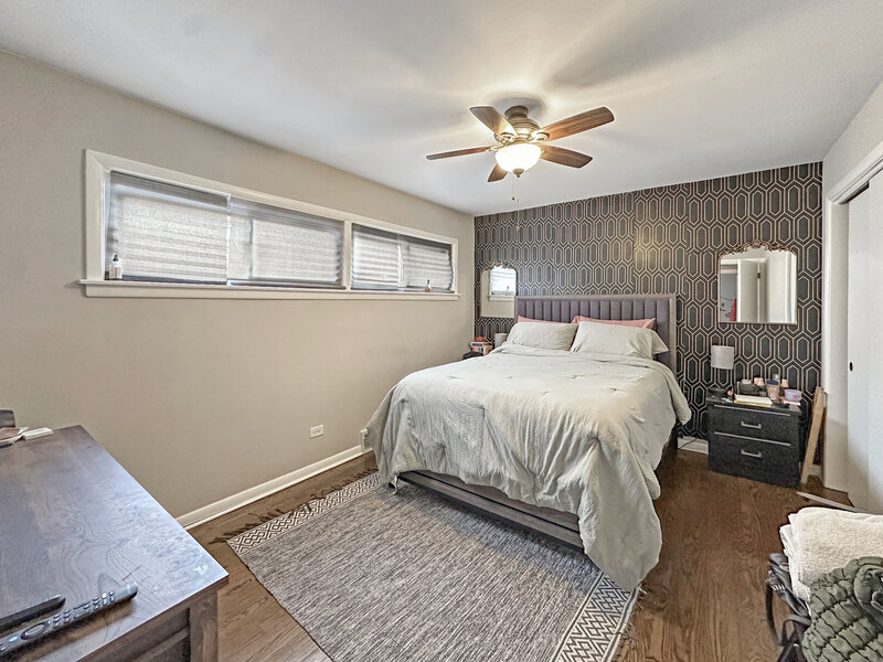 14522 S Marquette Avenue Burnham IL 60633