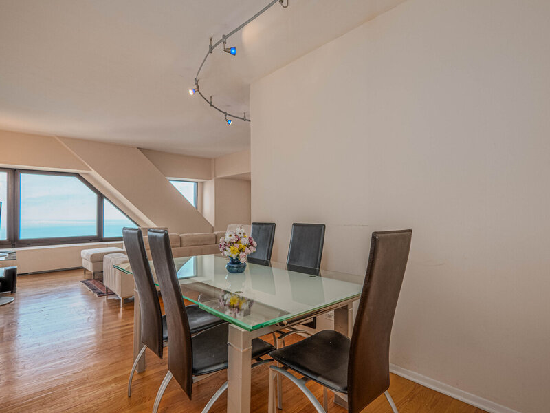 175 E Delaware Place Chicago IL 60611