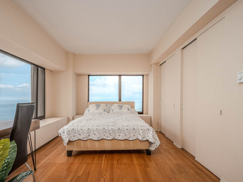 175 E Delaware Place Chicago IL 60611