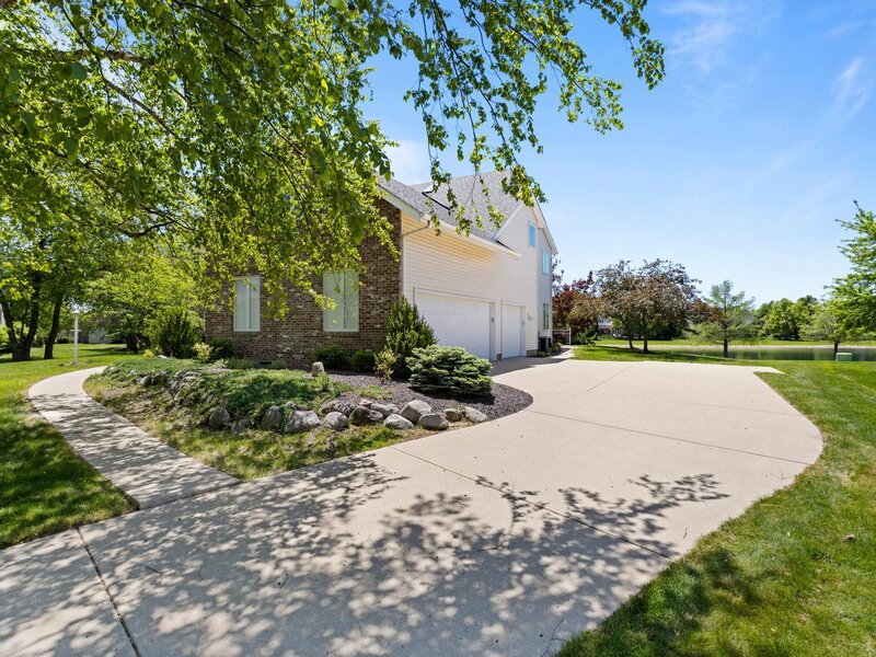 1808 Foxborough Court Champaign IL 61822