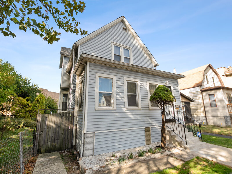 7642 S Dante Avenue Chicago IL 60619