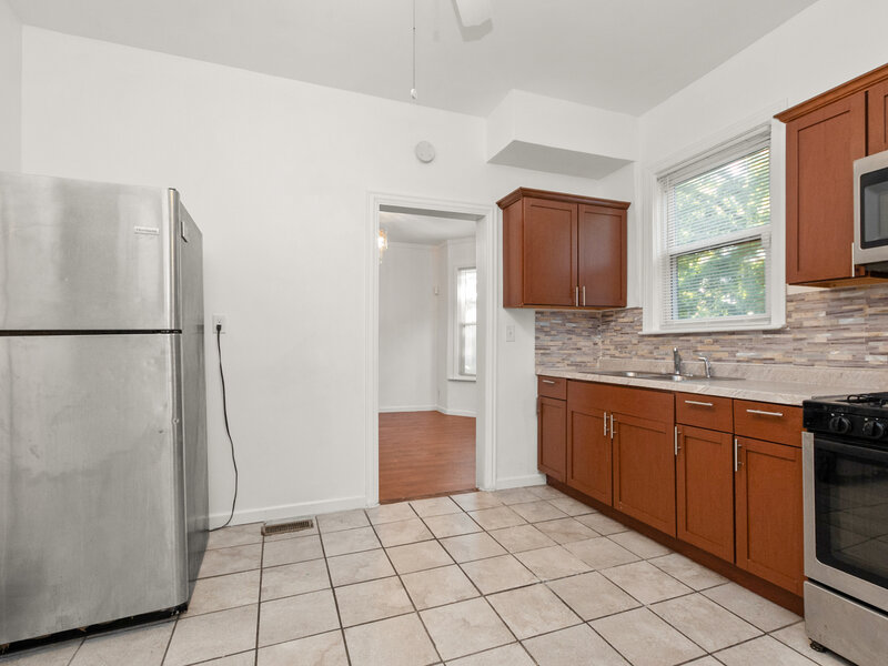 7642 S Dante Avenue Chicago IL 60619