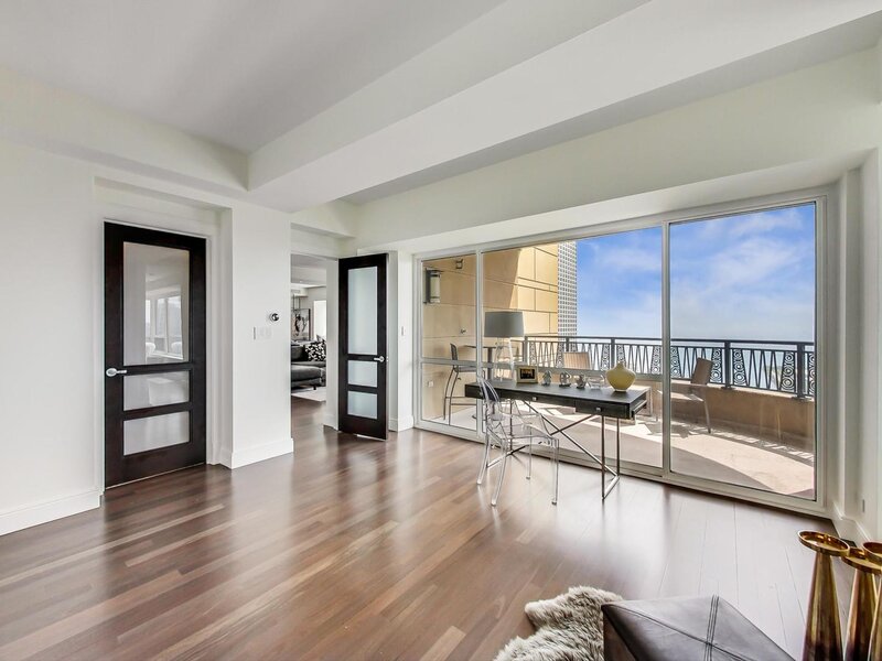 800 N Michigan Avenue Chicago IL 60611