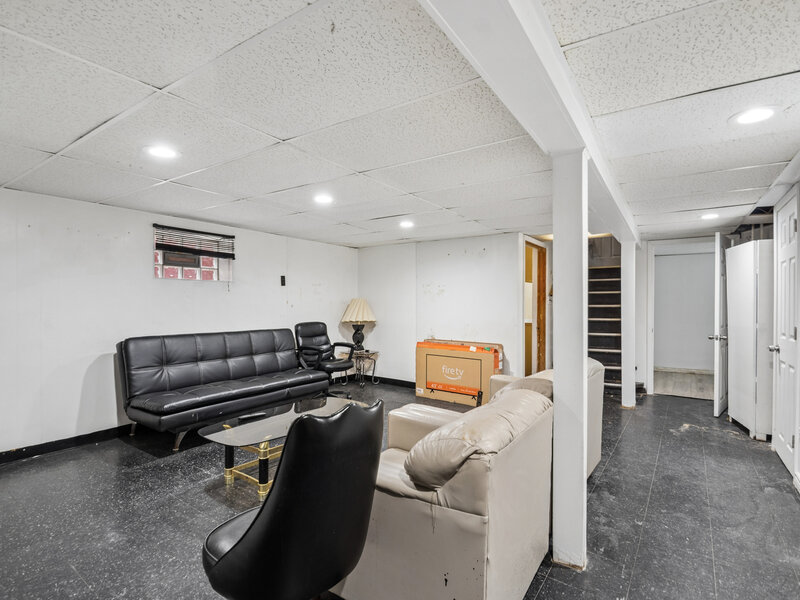 1418 N Waller Avenue Chicago IL 60651