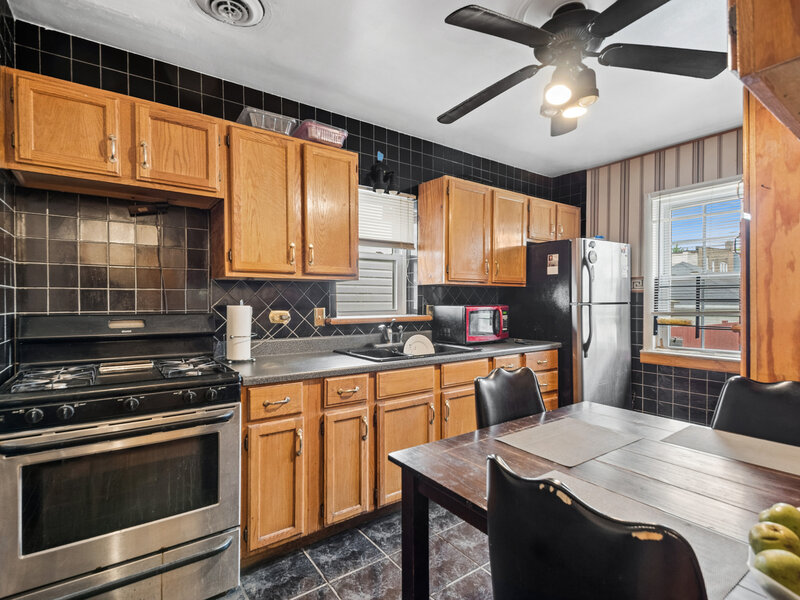1418 N Waller Avenue Chicago IL 60651