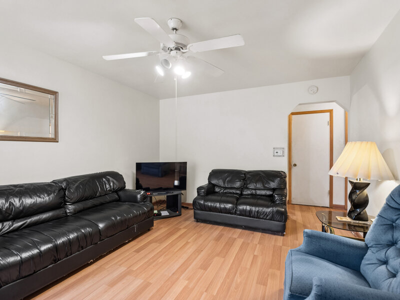 1418 N Waller Avenue Chicago IL 60651