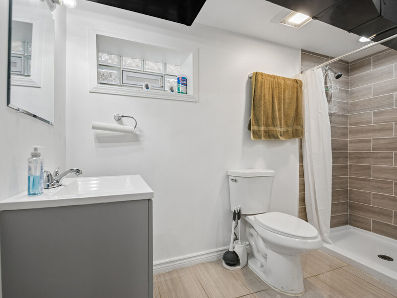 1418 N Waller Avenue Chicago IL 60651