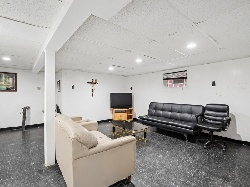 1418 N Waller Avenue Chicago IL 60651