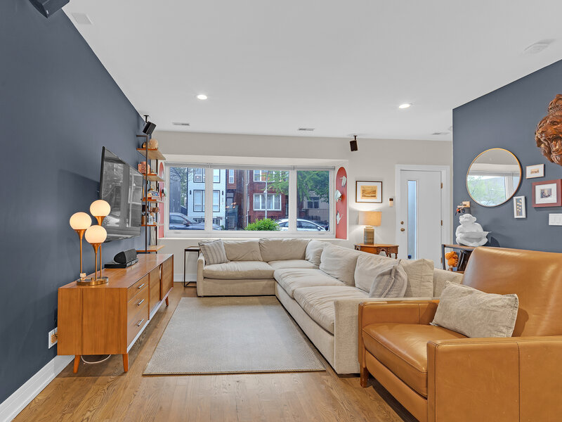 3573 W Wabansia Avenue Chicago IL 60647