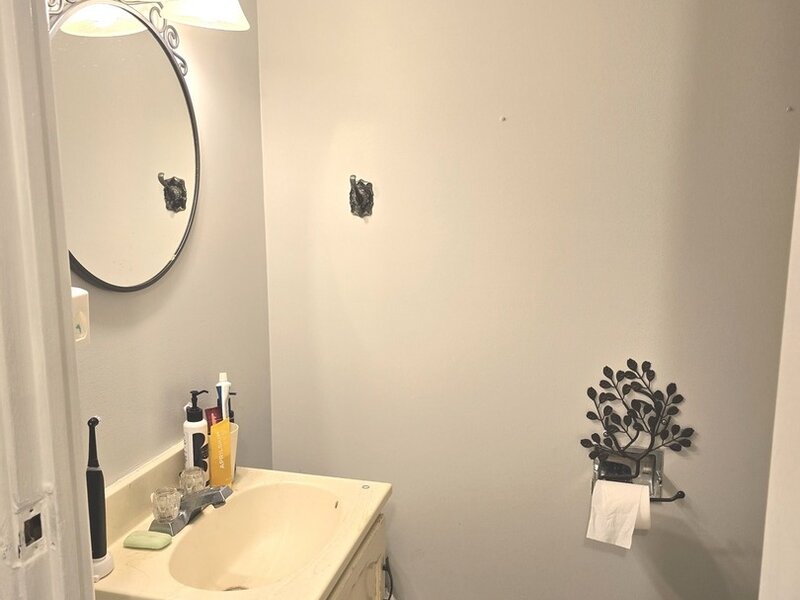 1469 William Clifford Lane Elk Grove Village IL 60007
