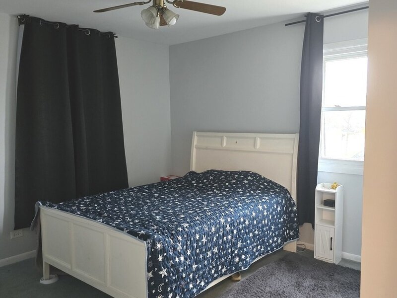 1469 William Clifford Lane Elk Grove Village IL 60007