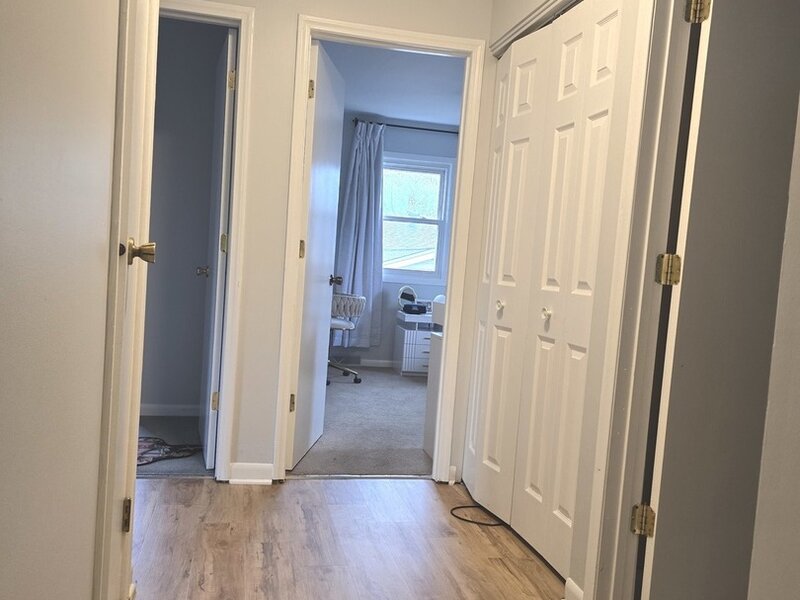 1469 William Clifford Lane Elk Grove Village IL 60007