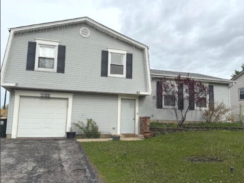 1469 William Clifford Lane Elk Grove Village IL 60007