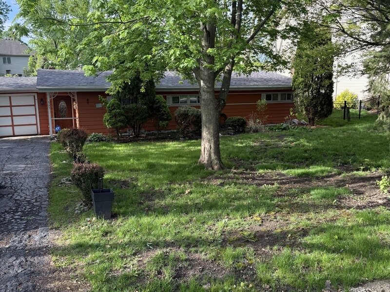 22 Cherry Lane Glen Ellyn IL 60137