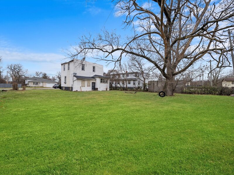 1905 W 142nd Street Dixmoor IL 60426