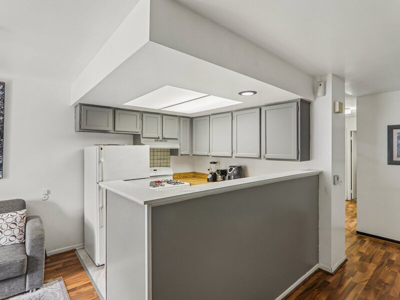 1308 Inverrary Lane Palatine IL 60074