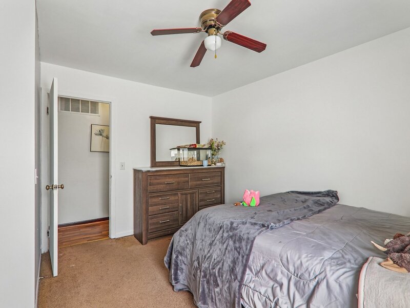 1308 Inverrary Lane Palatine IL 60074