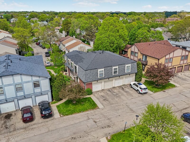 1308 Inverrary Lane Palatine IL 60074