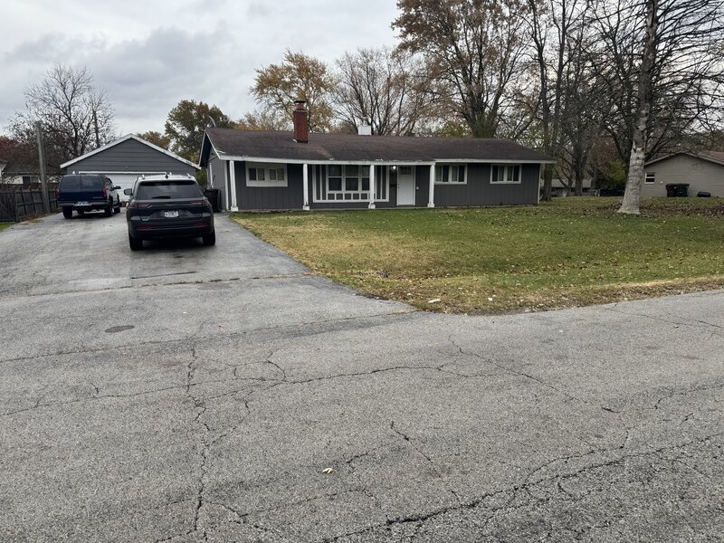 18351 Anthony Avenue Country Club Hills IL 60478