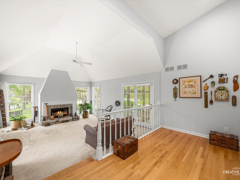 1 Glengarry Lane Sugar Grove IL 60554