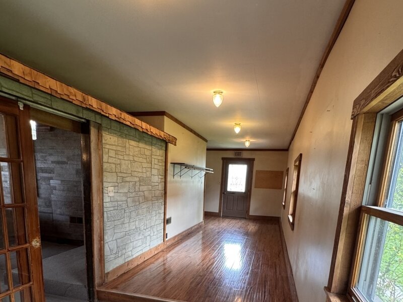 8758 Central Avenue Oak Lawn IL 60453