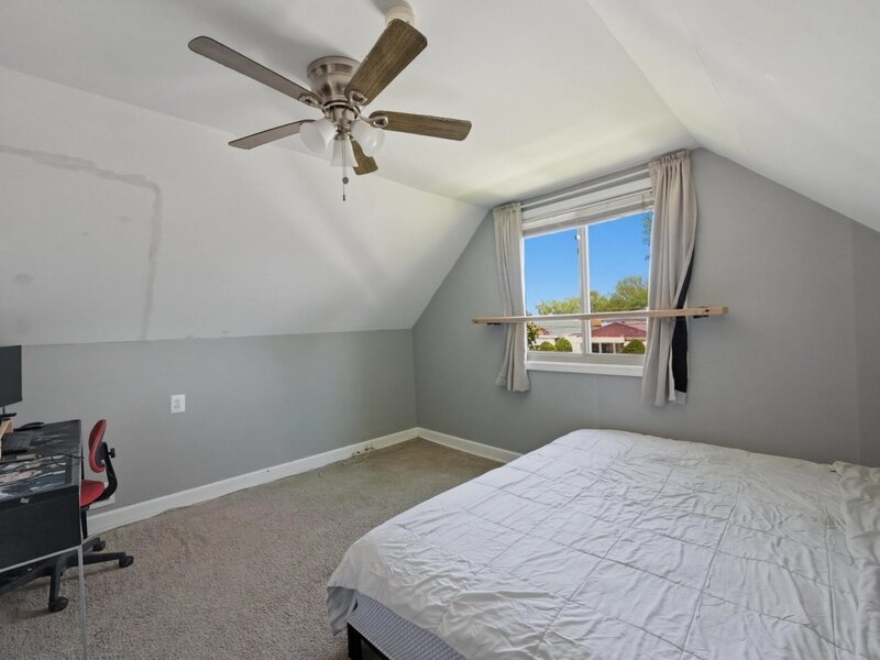 114 Geneva Avenue Bellwood IL 60104