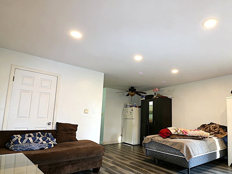 1109 Holiday Lane Des Plaines IL 60016