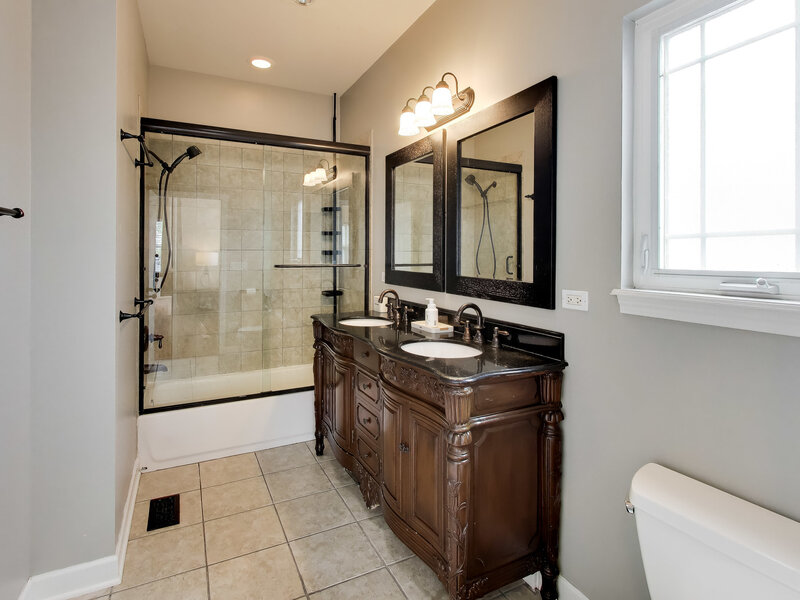 7630 Monroe Street Forest Park IL 60130