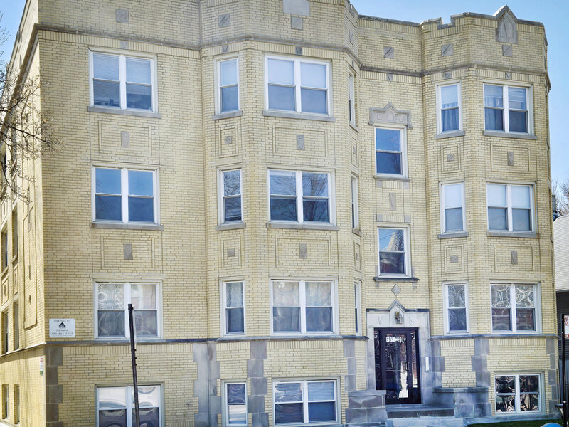 1937 W Granville Avenue Chicago IL 60660
