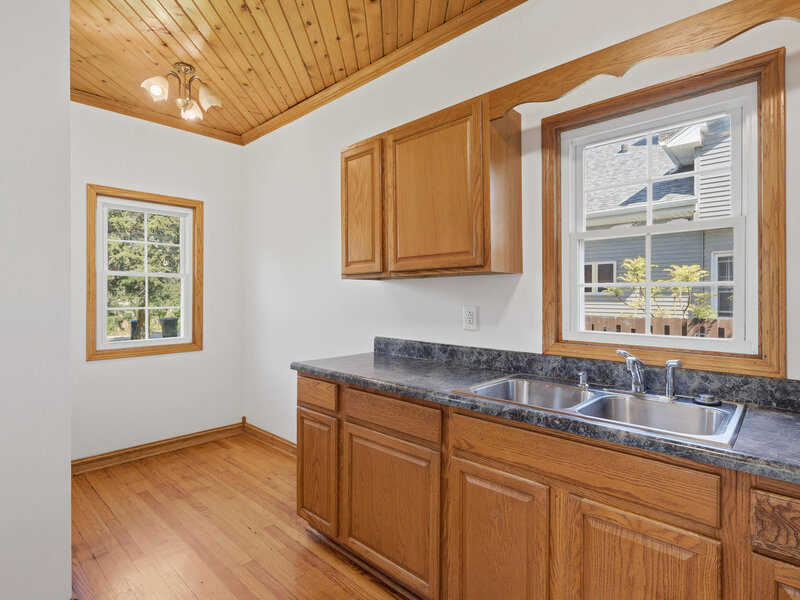 1536 35th Street Rock Island IL 61201