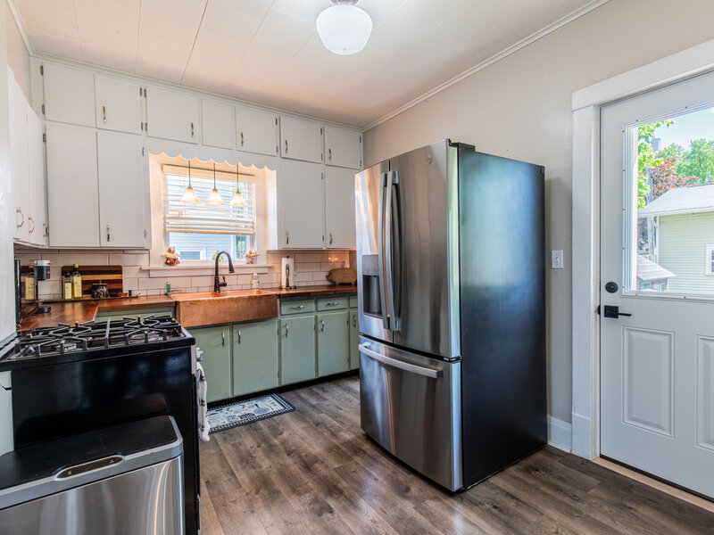 225 W Central Avenue Princeton IL 61356