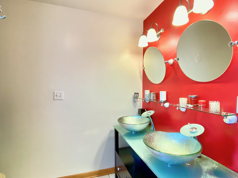 1633 E 93rd Street Chicago IL 60617